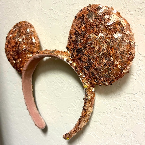 Disney Parks Rose Gold Sequins Minnie Mouse Ears - Picture 2 of 2